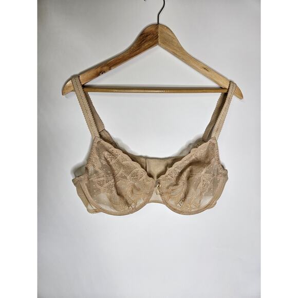 Wacoal Embrace Lace Underwire Bra Size 40D Sand / Ivory - # 850279 - Picture 1 of 3